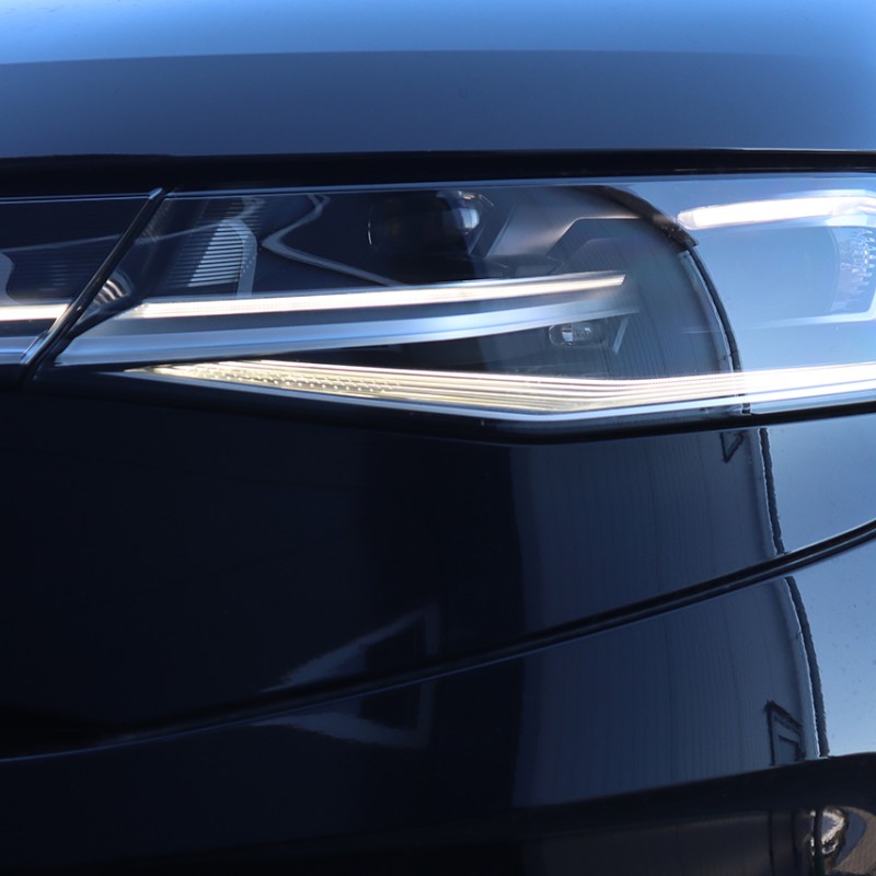 KUFATEC LED Matrix Scheinwerfer mit LED TFL für VW T7 ST