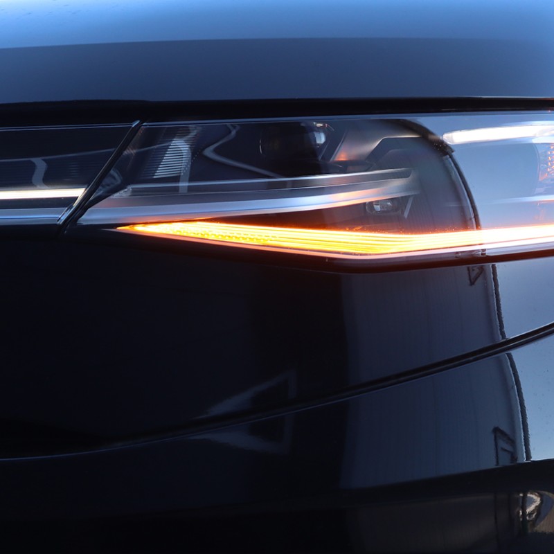 KUFATEC LED Matrix Scheinwerfer mit LED TFL für VW T7 ST