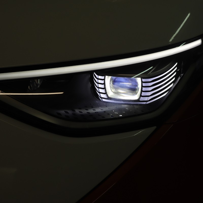KUFATEC LED Matrix IQ Light Scheinwerfer mit LED TFL für VW ID-Buzz EB