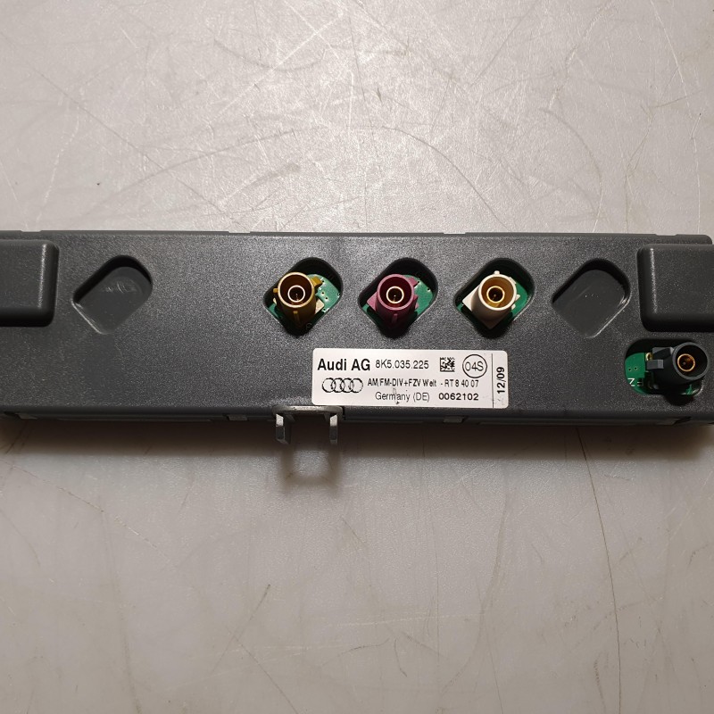 8K5 035 225 Antennenmodul von Volkswagen