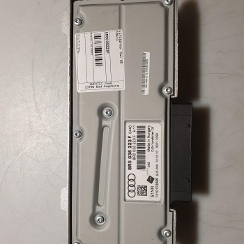 8R0 035 223 F Verstärker von Volkswagen