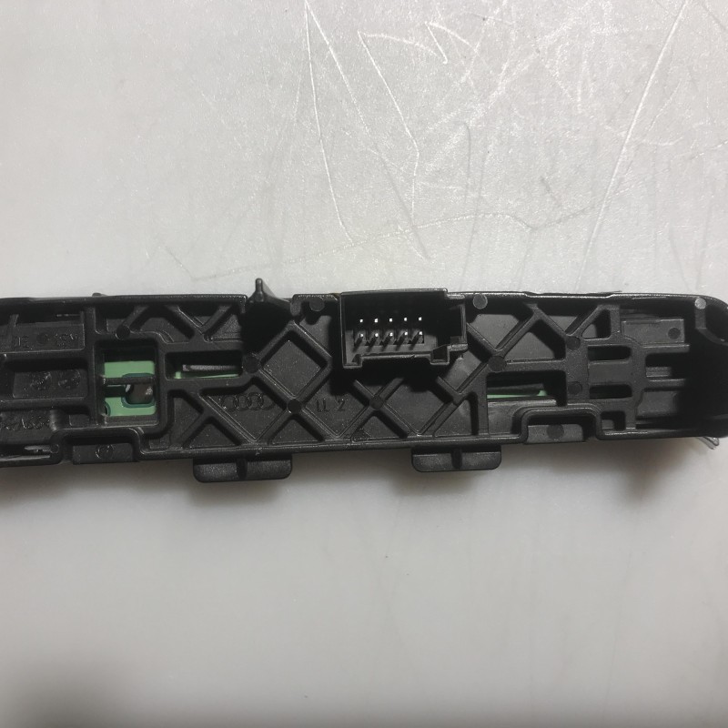 8K1 713 463 A Anzeigeeinheit Schaltkulisse von Volkswagen