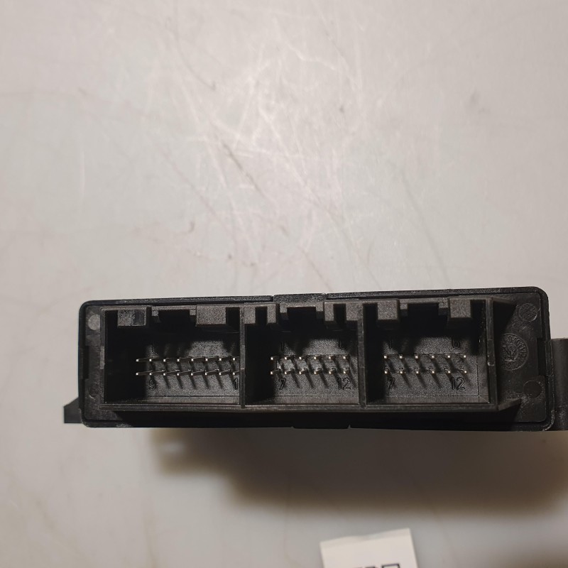 8X0 918 475 F Steuergerät PDC von Volkswagen