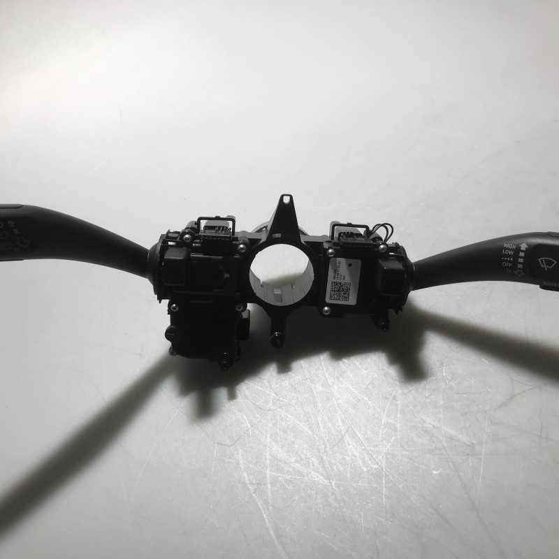 8R0 953 502 J Lenkstockkombinationsschalter von Volkswagen