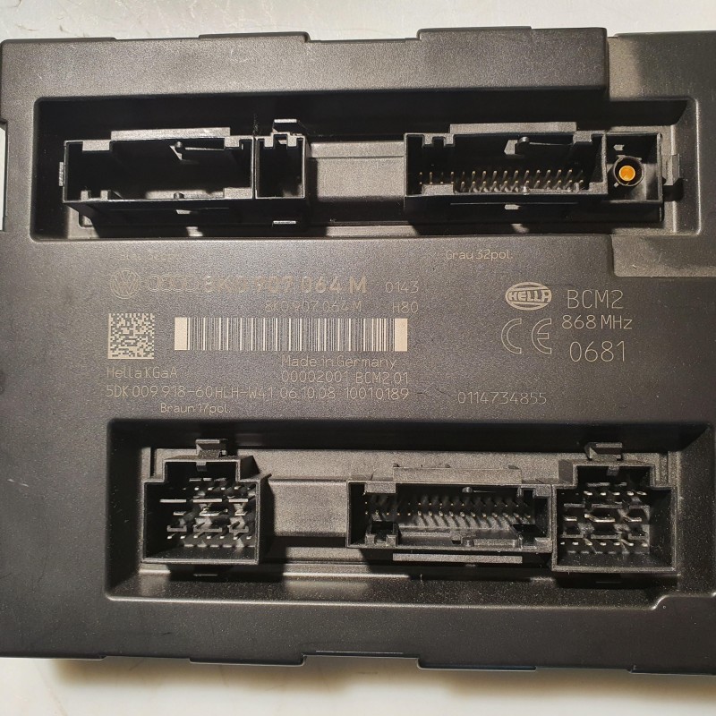 8K0 907 064 M von Volkswagen