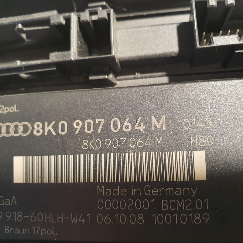 8K0 907 064 M von Volkswagen