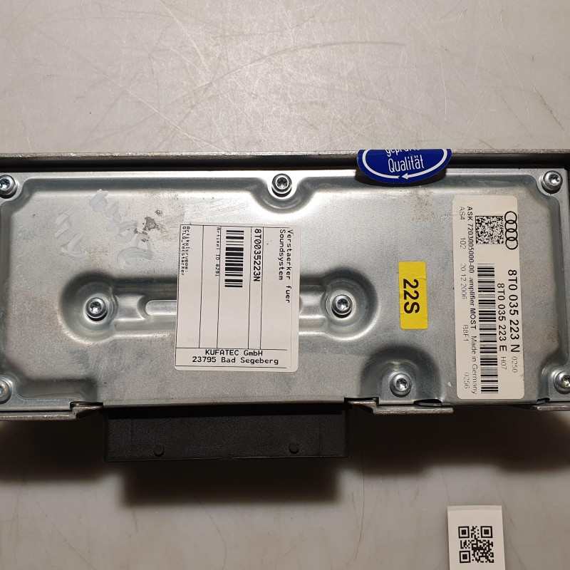 8T0 035 223 N Verstärker Soundsystem von Volkswagen