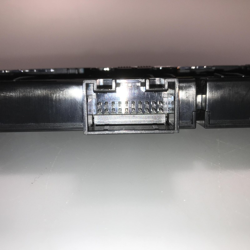 8V0 925 301 BP Schalterleiste Mehrfachschalter von Volkswagen