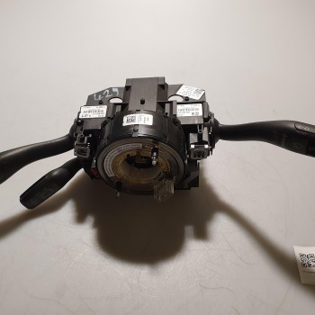8P0 907 137 CF Lenkstockhebel mit Schleifring/Wickelfeder von Volkswagen