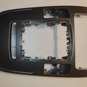 8K0 864 261 Verkleidung Rahmen Mittelkonsole von Volkswagen