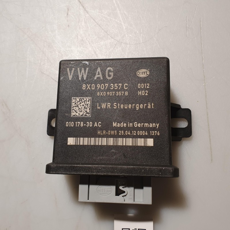 8X0 907 357 C Steuergerät aLwr von Volkswagen