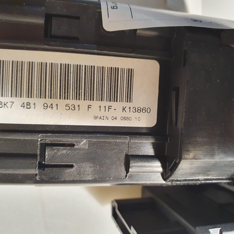 4B1 941 531 F Lichtschalter von Volkswagen