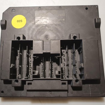 5Q0 937 084 G Bordnetzsteuergerät BCM von Volkswagen