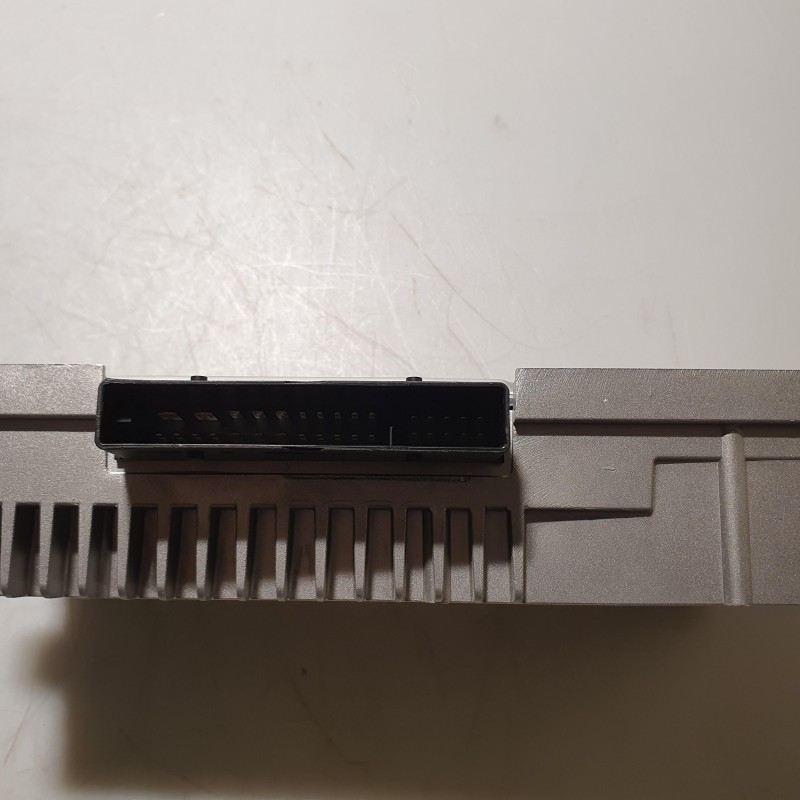 8R0 035 223 G Verstärker von Volkswagen