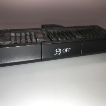 8K2 959 674 F Mehrfachschalter für Fahrzeuge mit ESP o von Volkswagen