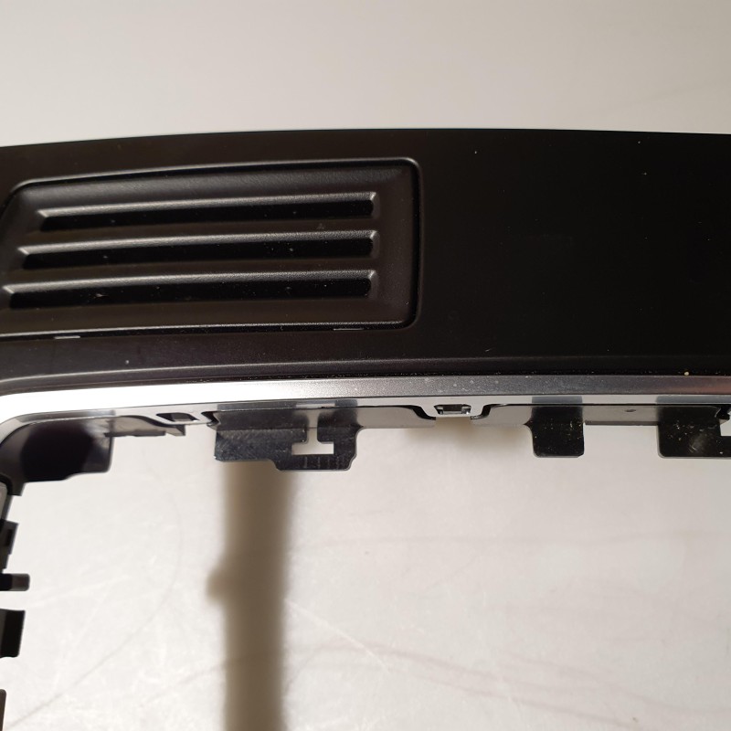 8K0 864 261 F Verkleidung Rahmen Mittelkonsole von Volkswagen