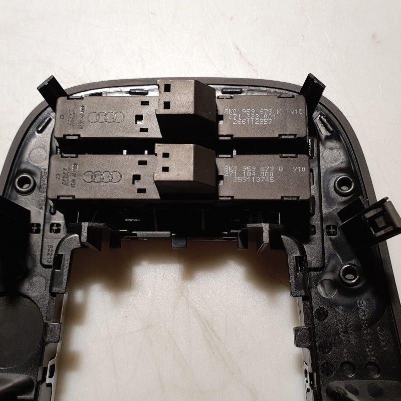 8K0 864 261 F Verkleidung Rahmen Mittelkonsole von Volkswagen