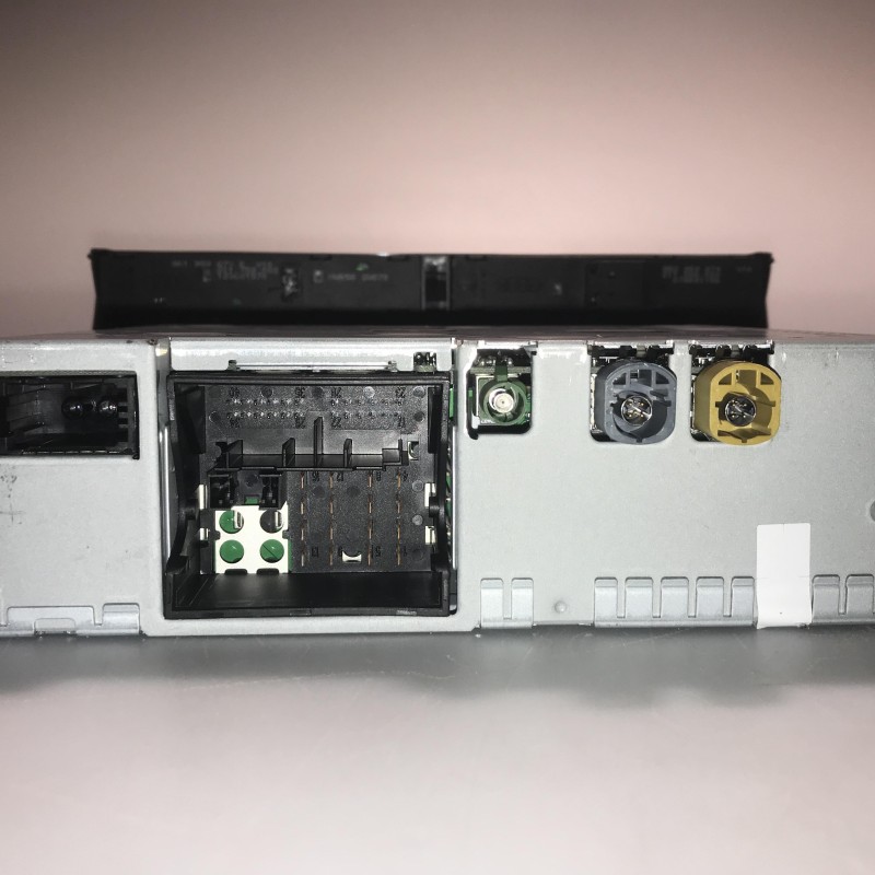 8T1 035 670 Main Unit MMI 3G von Volkswagen
