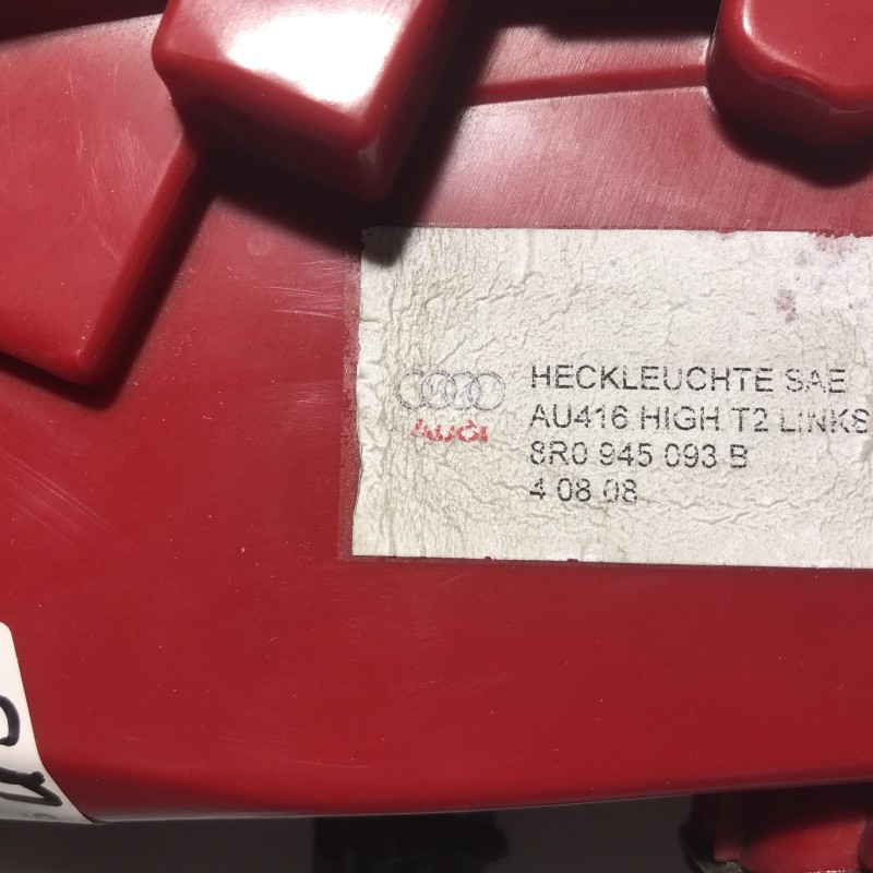 8R0 945 093 B Heckleuchte Links von Volkswagen