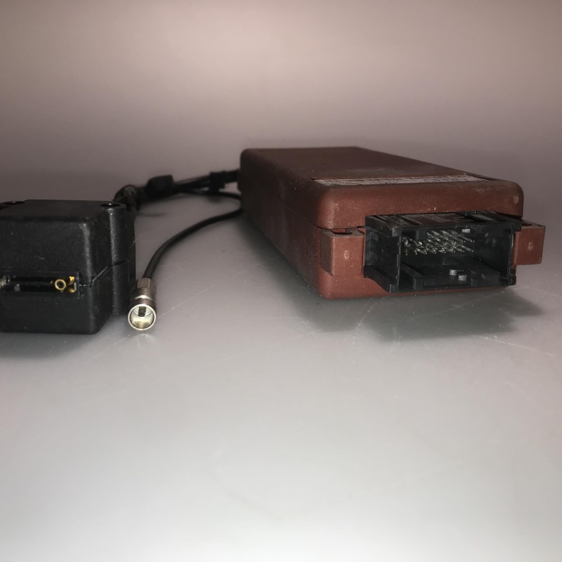 4B0 862 335 B Car Interface von Volkswagen