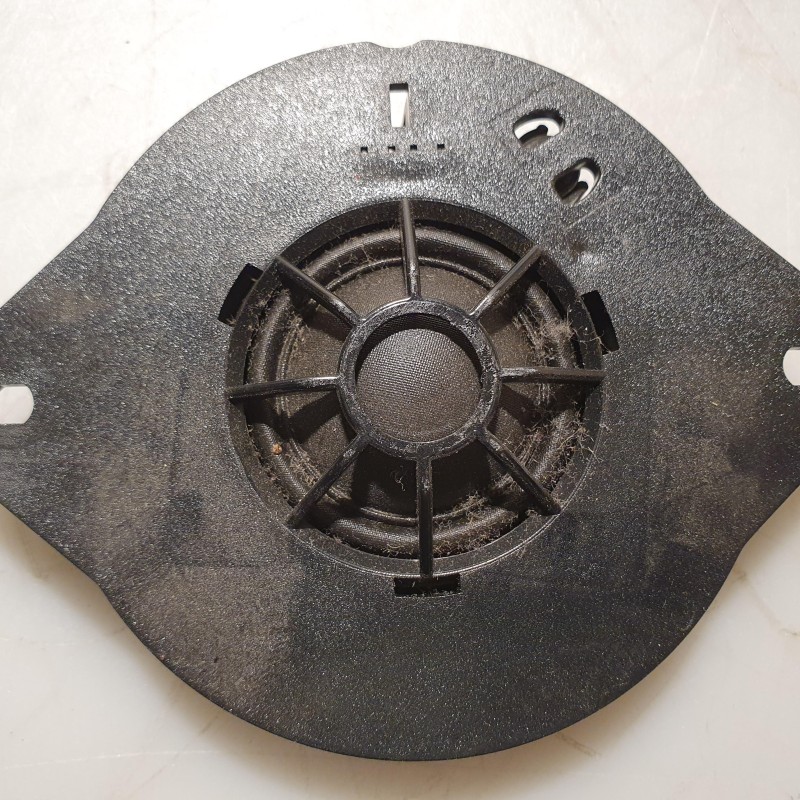 8T0 035 399 A Lautsprecher von Volkswagen