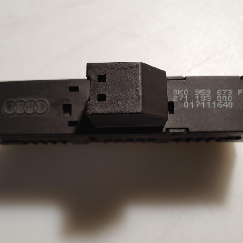 8K0 959 673 F Mehrfachschalter ESP von Volkswagen