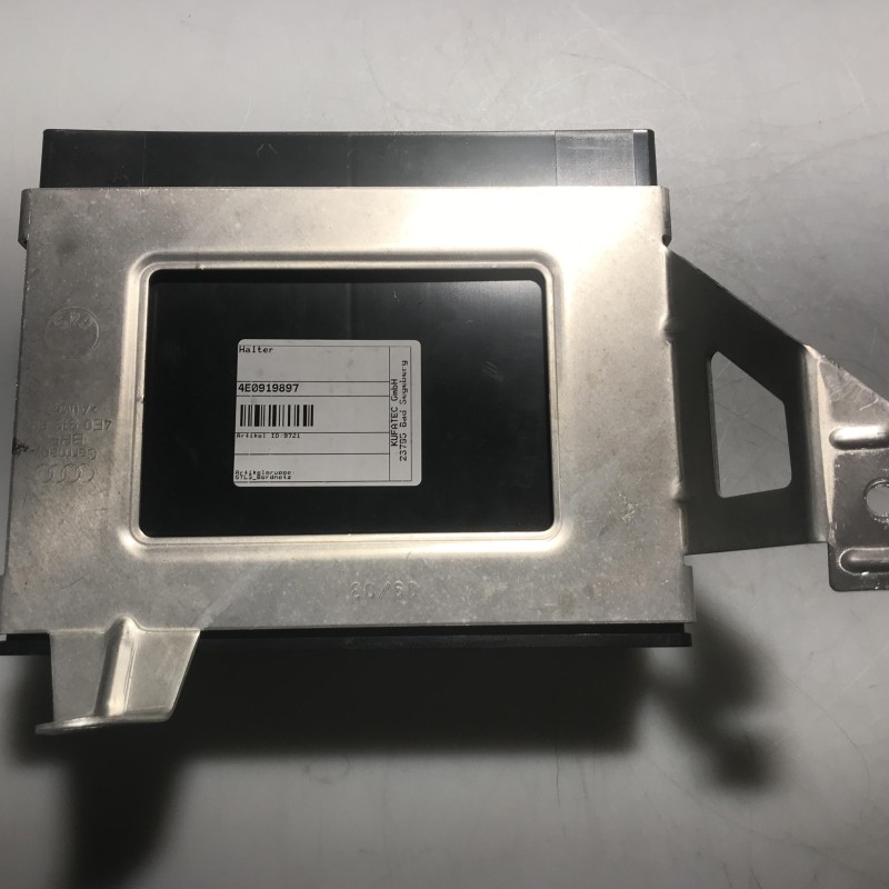 4E0 919 897 Halter von Volkswagen
