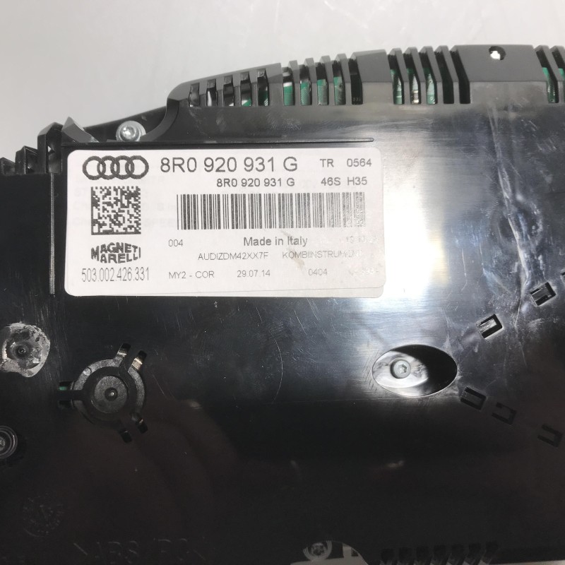 8R0 920 931 G Kombiinstrument von Volkswagen