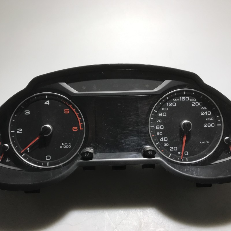 8R0 920 930 P Kombiinstrument von Volkswagen