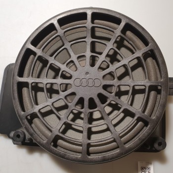 8T0 035 412 A Lautsprecher Subwoofer Tieftöner von Volkswagen