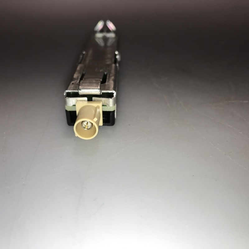 4G5 035 225 A Antennenverstärker von Volkswagen