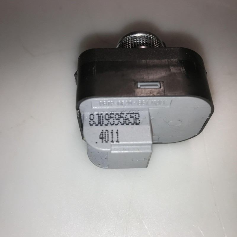 8J0 959 565 Taster Spiegelversteller Chrom von Volkswagen