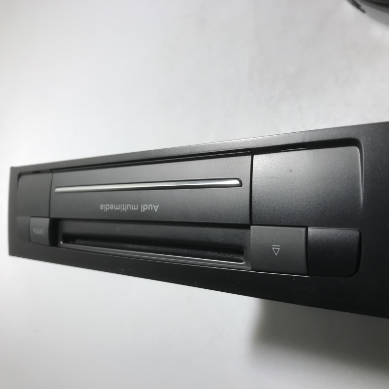 4L003566B Main Unit MMI3G von Volkswagen