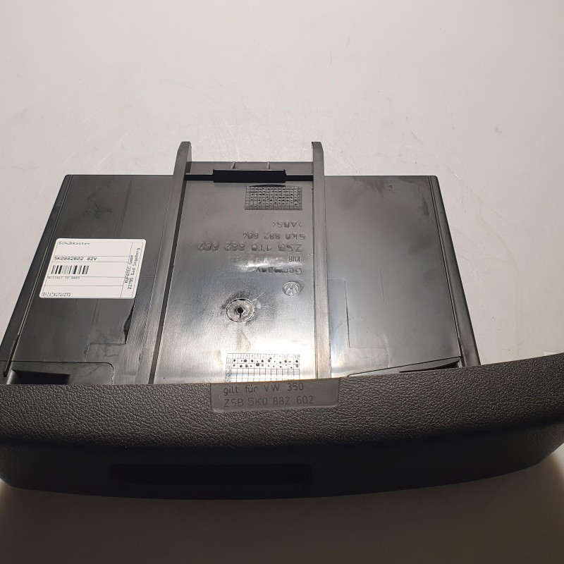 5K0 882 602 82V Sitzschubblade von Volkswagen