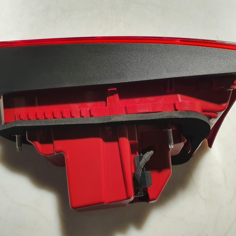 8K5 945 094 AC LED Rückleuchte Rechts von Volkswagen