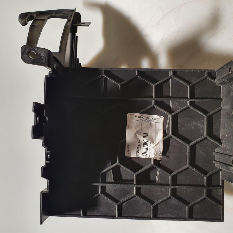 8F0 035 313 A Halter Radio von Volkswagen
