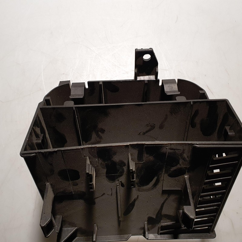 4L0 907 462 Halter Steuergeräte von Volkswagen