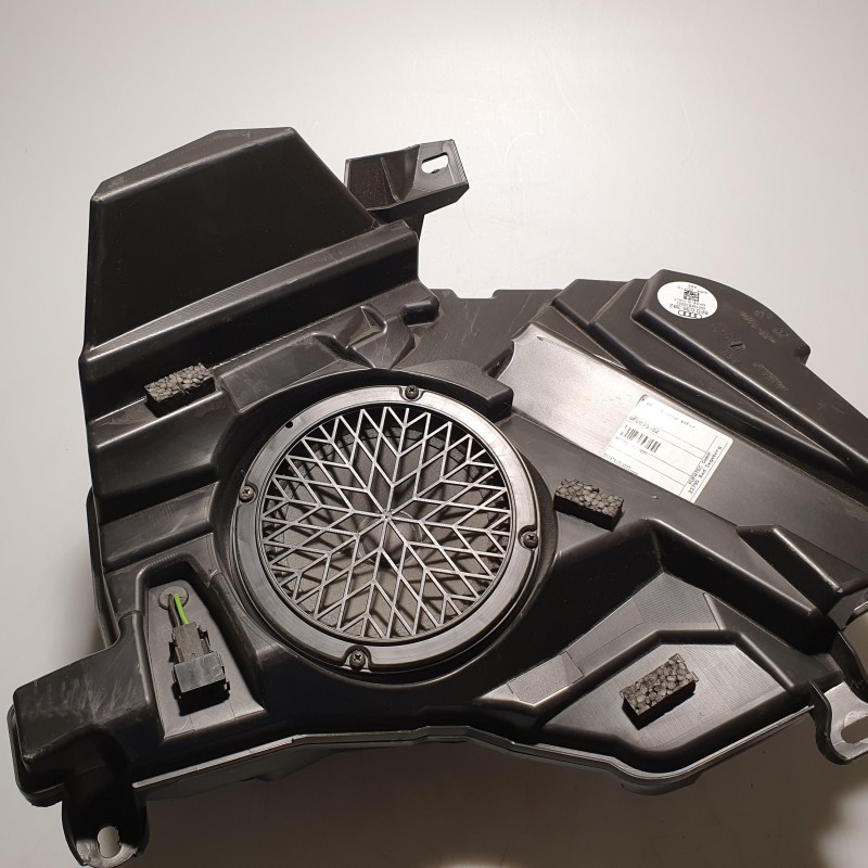 8F0 035 382 Subwoofer von Volkswagen