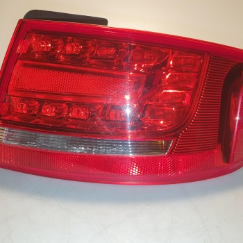 8K5 945 096 B LED Rückleuchte Schlussleuchte von Volkswagen