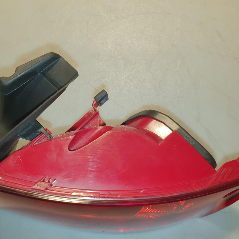 8K5 945 096 B LED Rückleuchte Schlussleuchte von Volkswagen