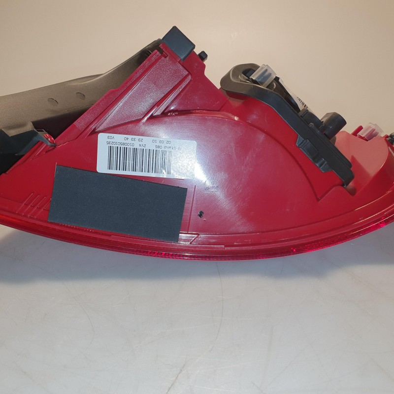 8K5 945 095 B LED Rückleuchte Schlussleuchte von Volkswagen