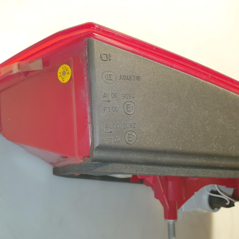4G9 945 094 B LED Rückleuchte Schlussleuchte von Volkswagen
