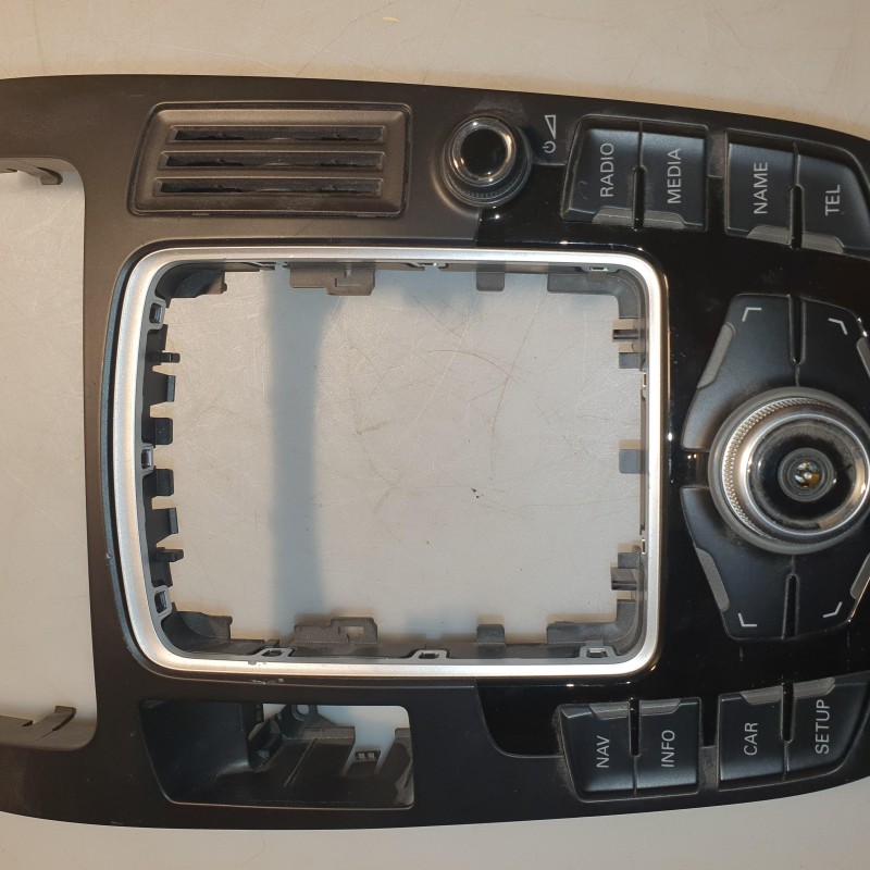 8T0 919 609 F WFX Bedieneinheit MMI von Volkswagen