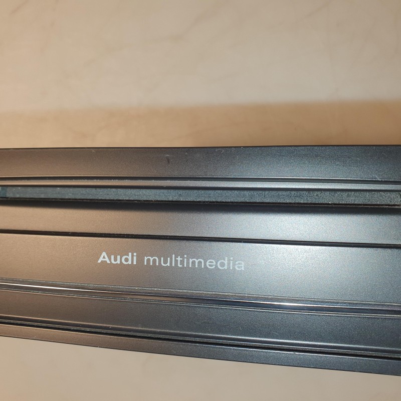 4L0 035 670 B Mainunit MMI 3G von Volkswagen