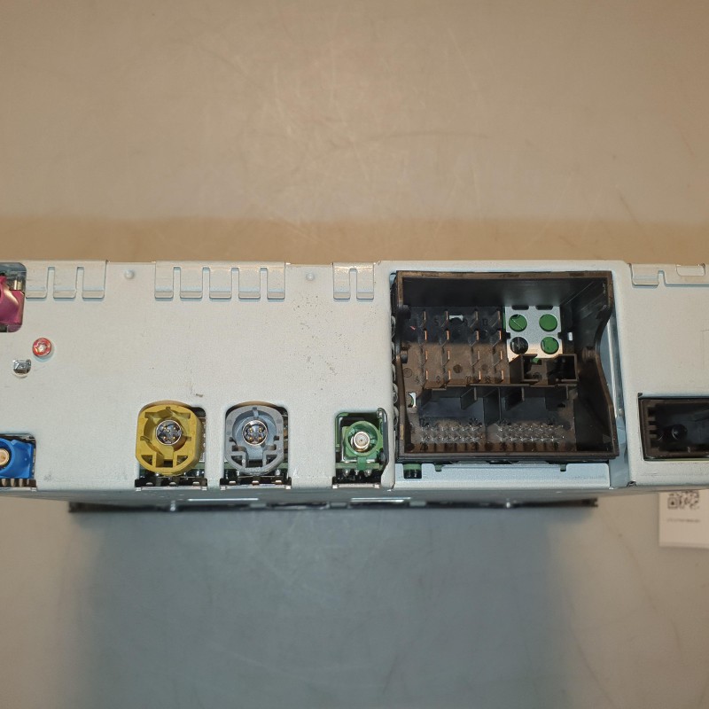 4L0 035 670 B Mainunit MMI 3G von Volkswagen