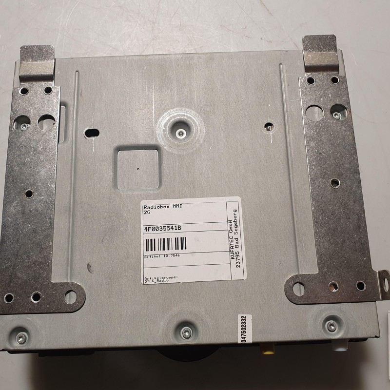 4F0 035 541 B Radiobox 2G von Volkswagen