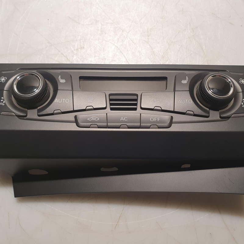 8T2 820 043 T Klimabedienteil von Volkswagen