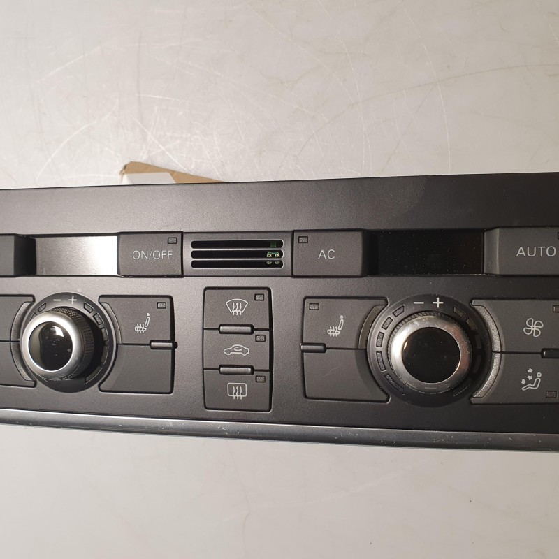 4L0 820 043 AB Klimabedienteil von Volkswagen