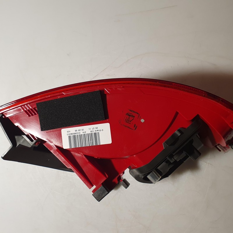 8K5 945 096 K LED Rückleuchte Schlussleuchte von Volkswagen