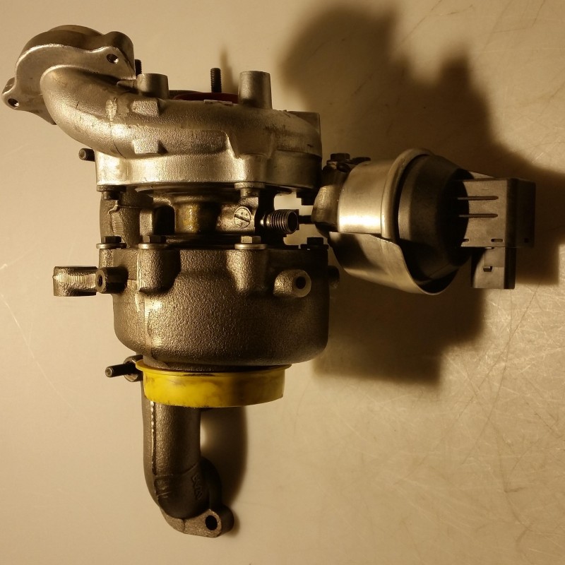03L 253 056 V100 Turbolader 2L TDI von Volkswagen